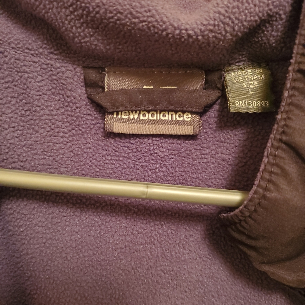 New Balance Jacket - Picture 5 of 6